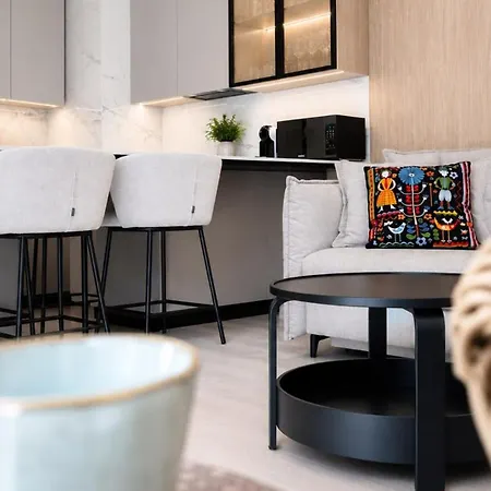 Golden Blossom By Galeria Kazimierz Terrace & Ac Appartement